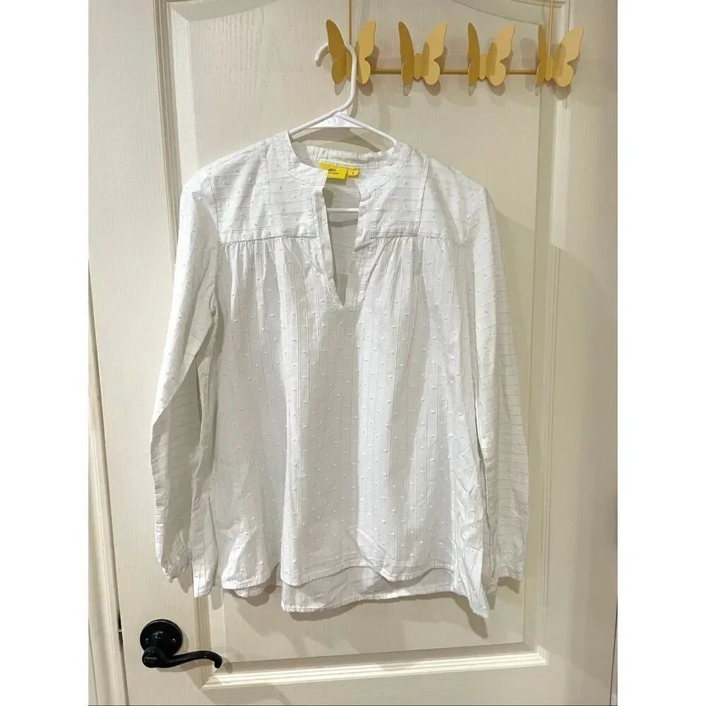 Roller Rabbit Women’s White Textured  Blouse Size Small